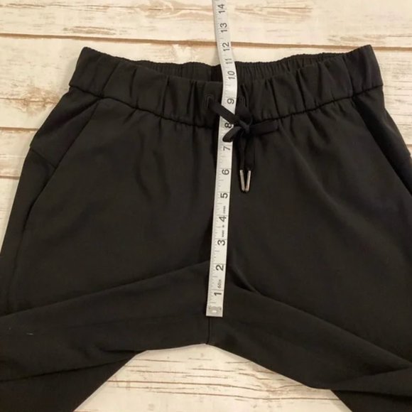 Lululemon Stretch Jogger Full Length size 4 in black - Picture 5 of 16